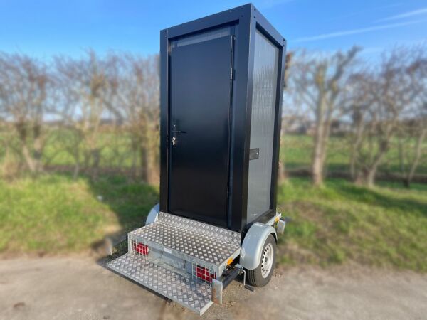 Toiletwagen Enkel Luxe Zelfvoorzienend